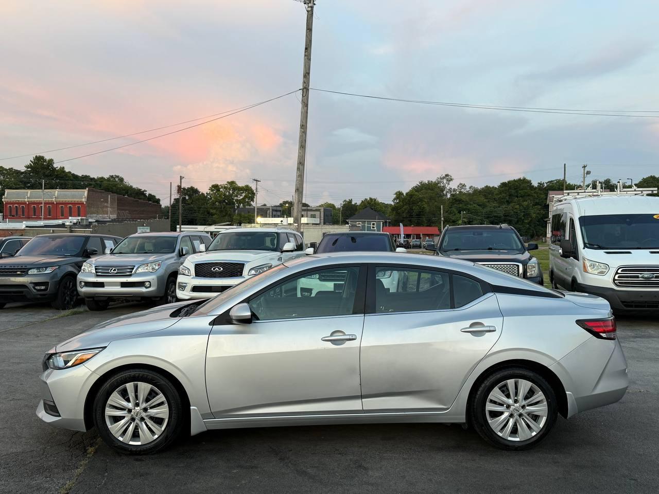Nissan Sentra S 2020