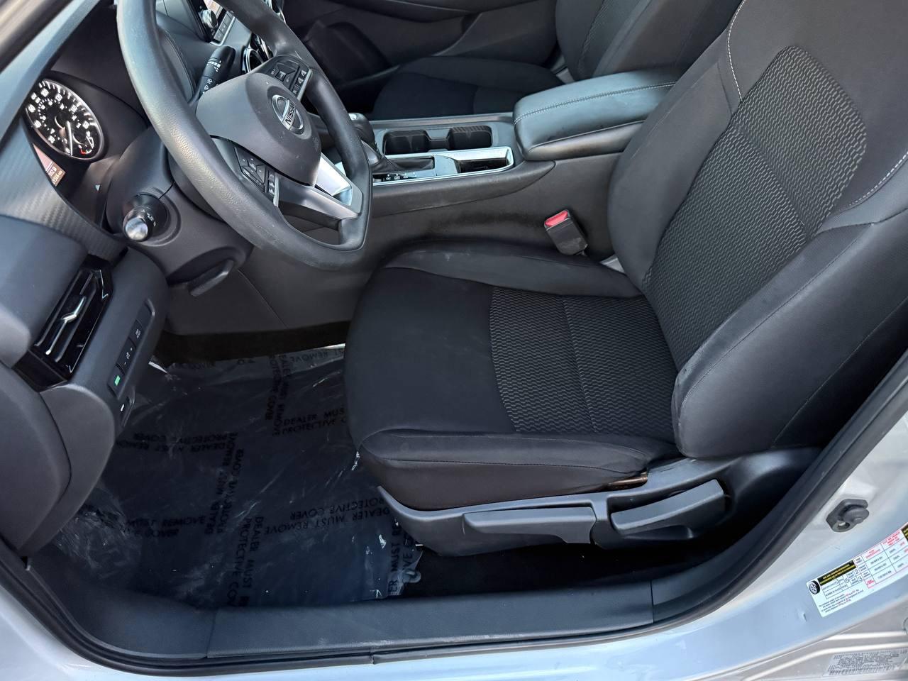 Nissan Sentra S 2020