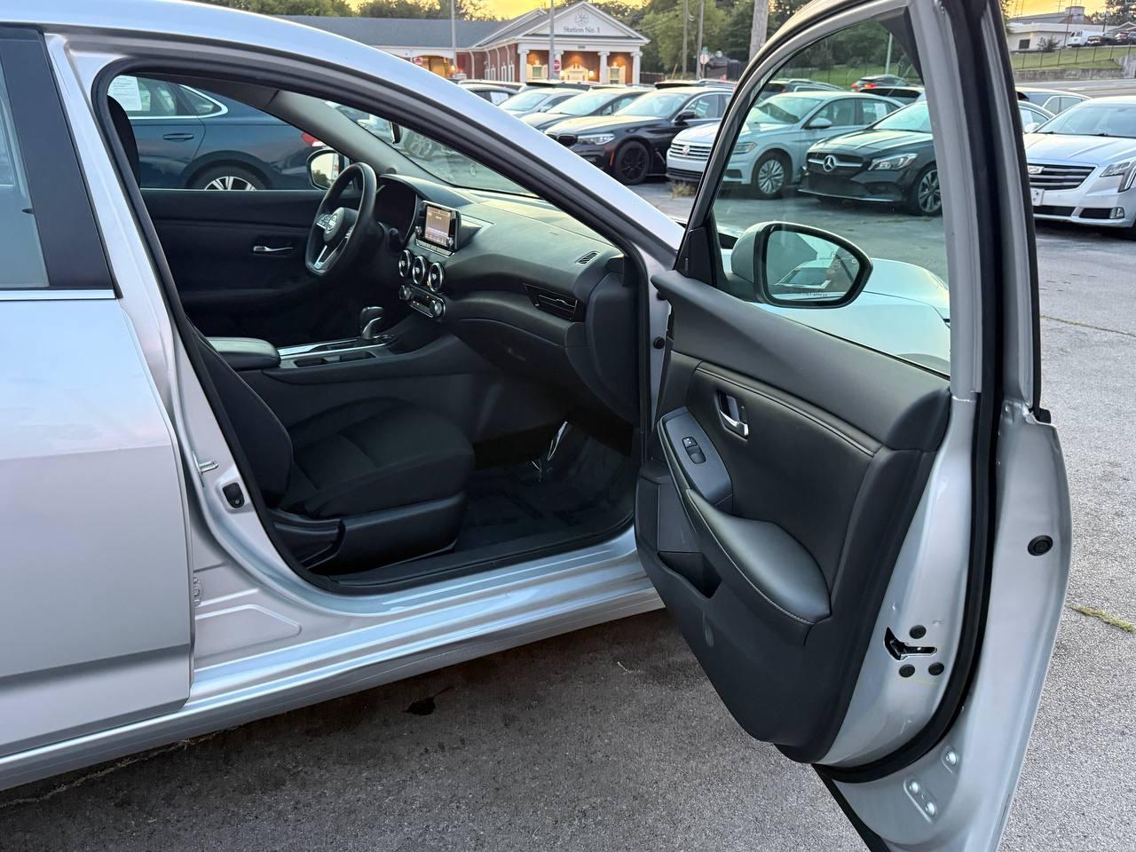 Nissan Sentra S 2020