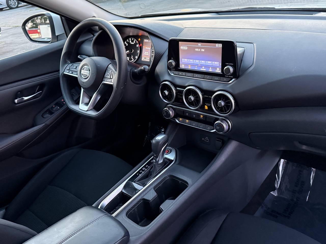 Nissan Sentra S 2020