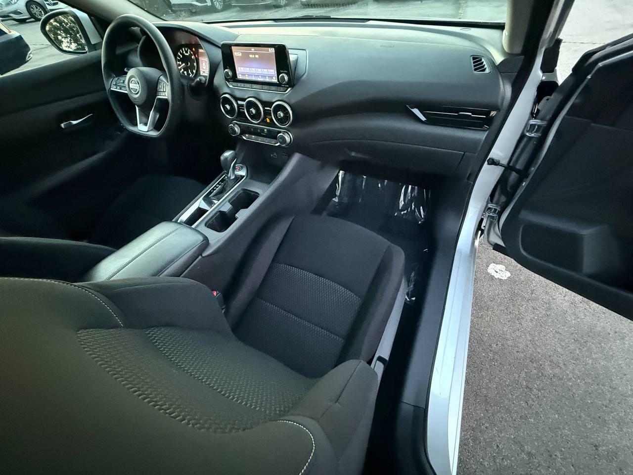 Nissan Sentra S 2020
