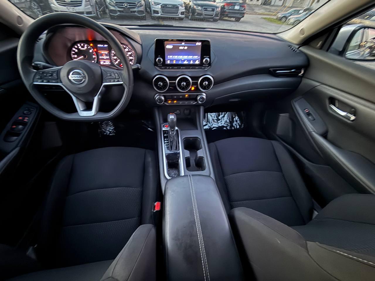 Nissan Sentra S 2020