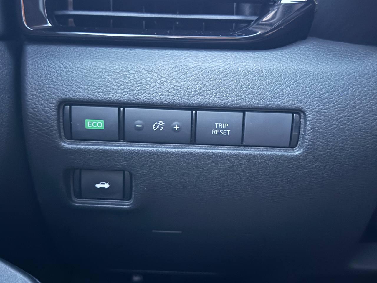 Nissan Sentra S 2020