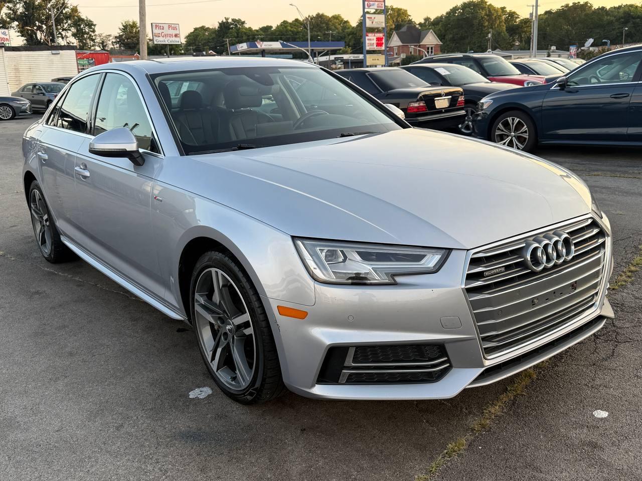 Audi A4 2.0T Premium Plus quattro Sedan 2017