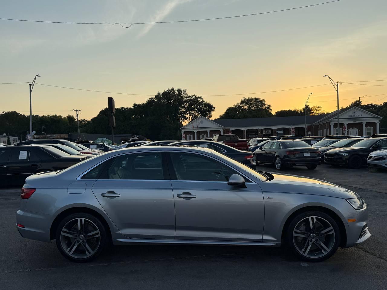 Audi A4 2.0T Premium Plus quattro Sedan 2017