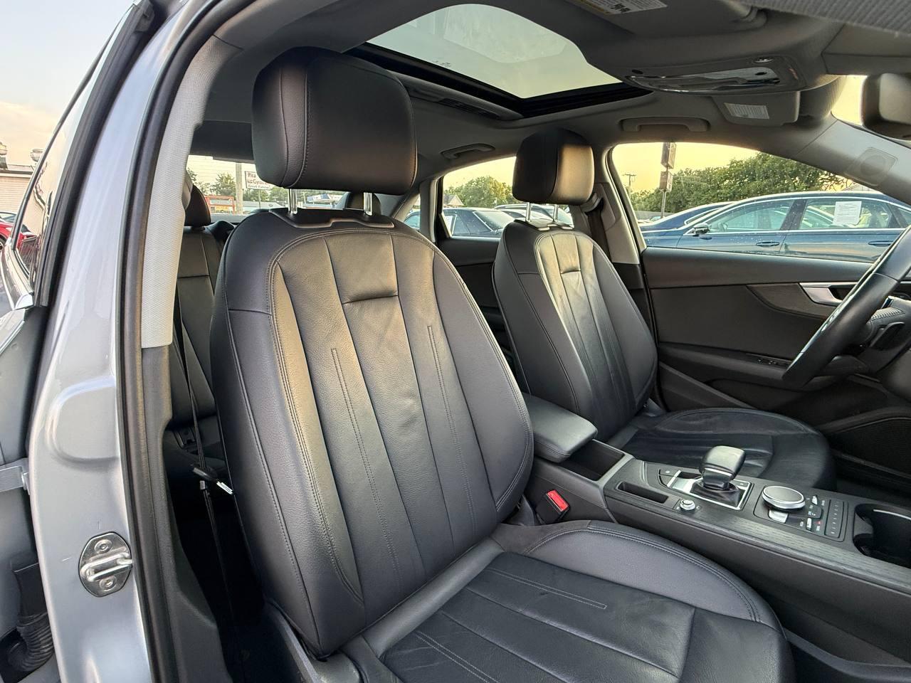 Audi A4 2.0T Premium Plus quattro Sedan 2017