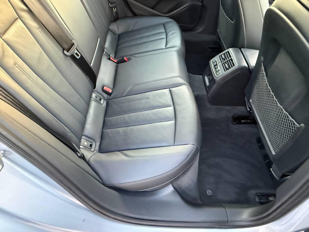 Audi A4 2.0T Premium Plus quattro Sedan 2017