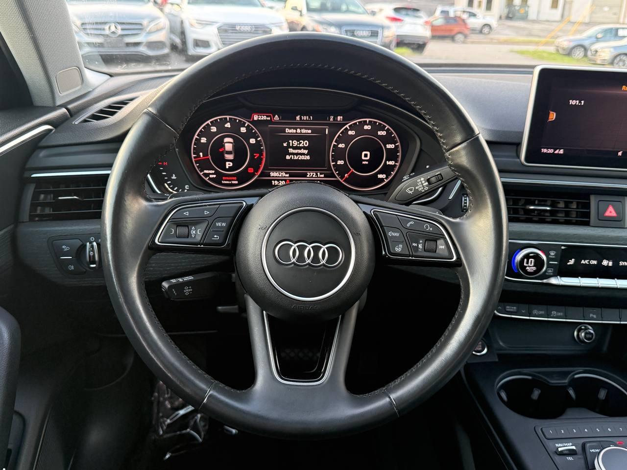 Audi A4 2.0T Premium Plus quattro Sedan 2017
