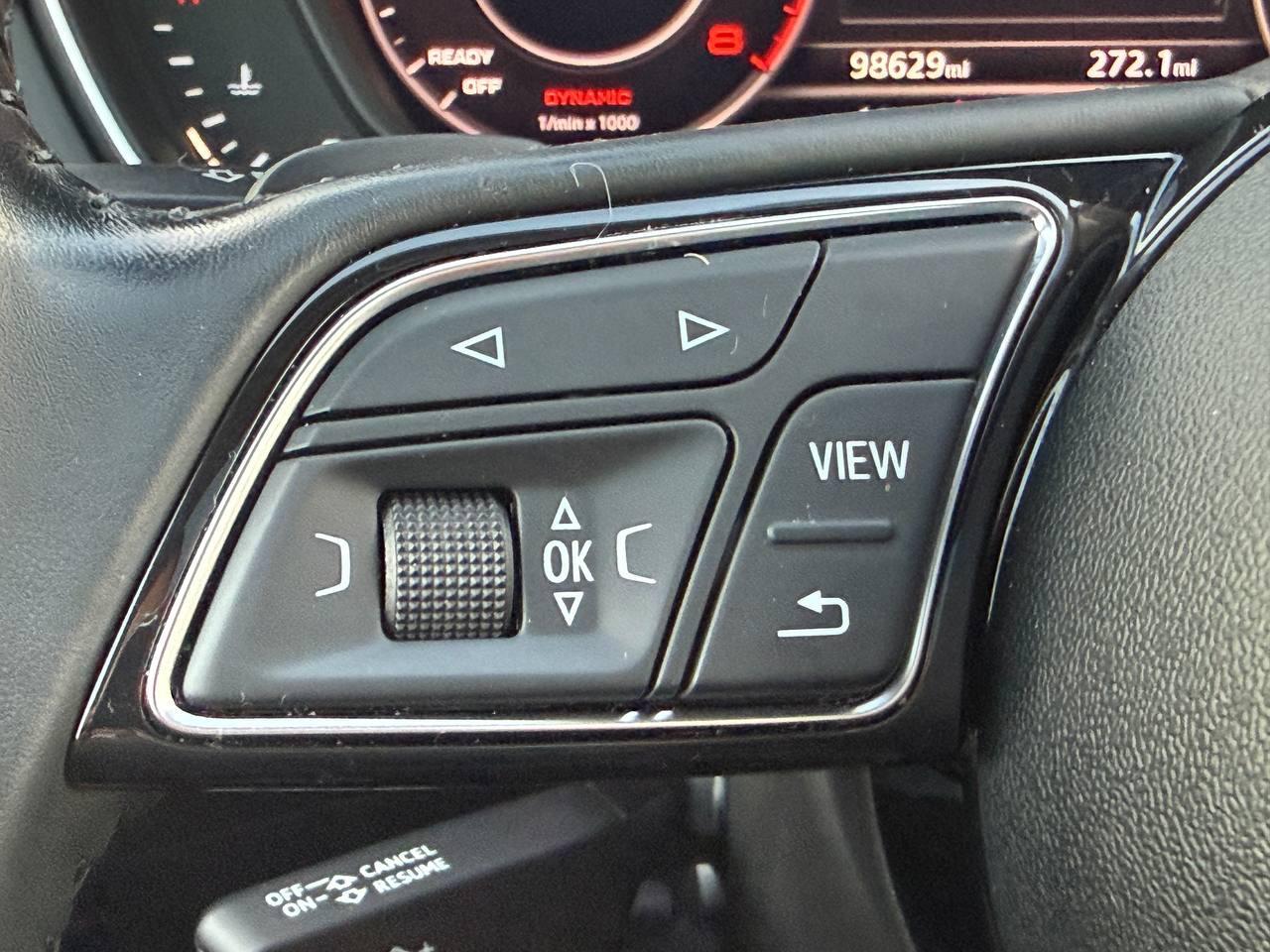 Audi A4 2.0T Premium Plus quattro Sedan 2017