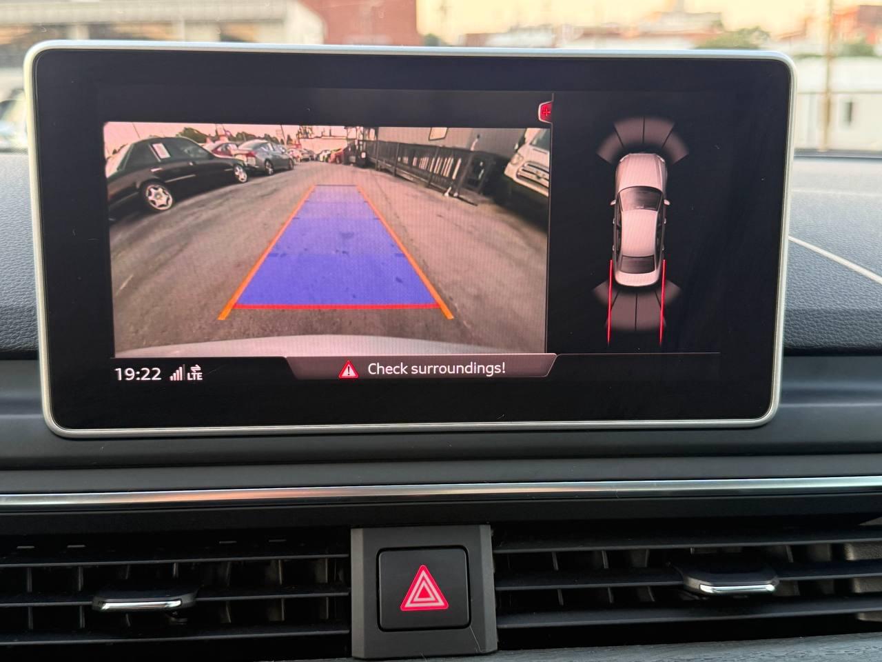 Audi A4 2.0T Premium Plus quattro Sedan 2017