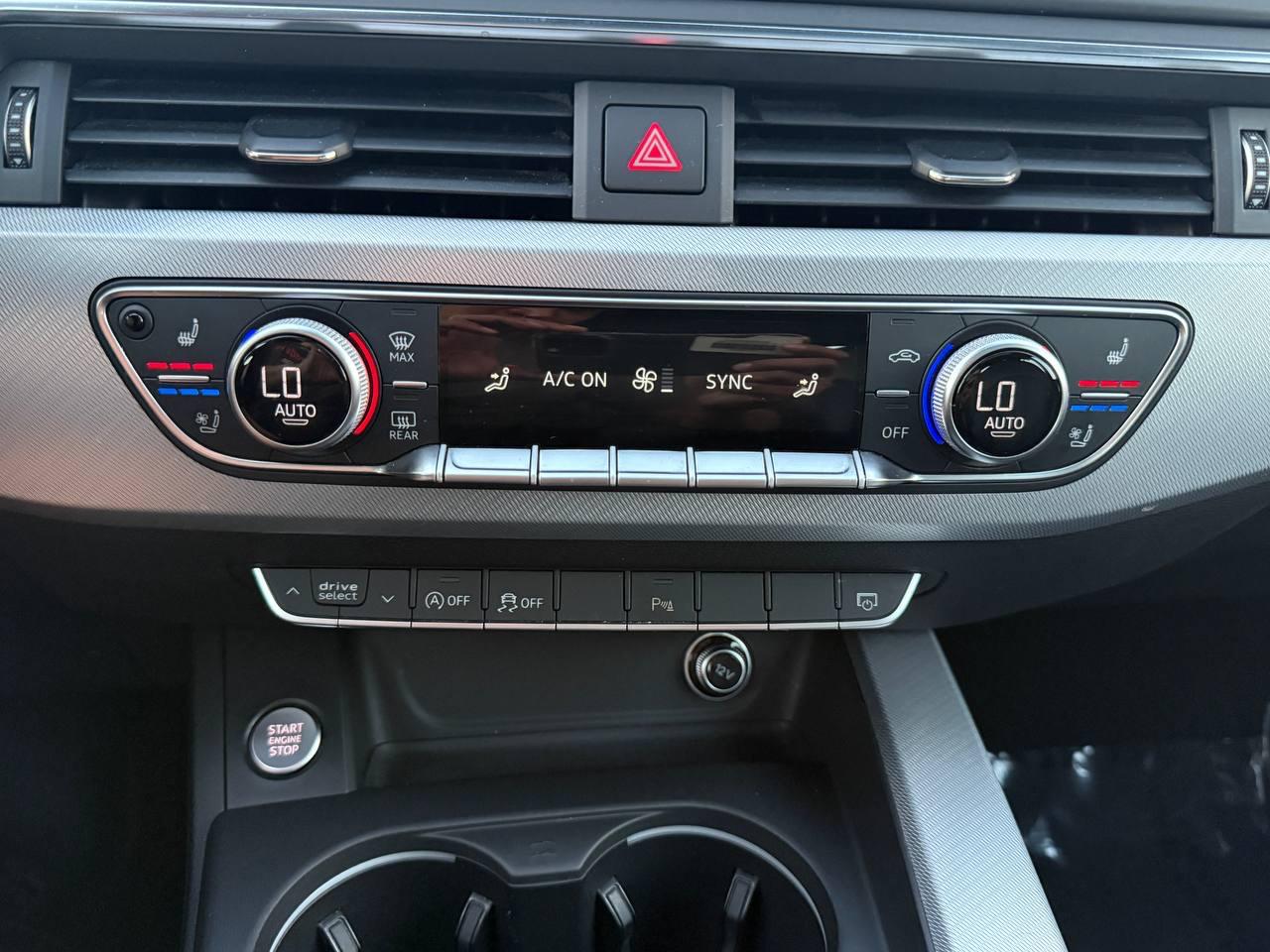 Audi A4 2.0T Prestige quattro Sedan 2017