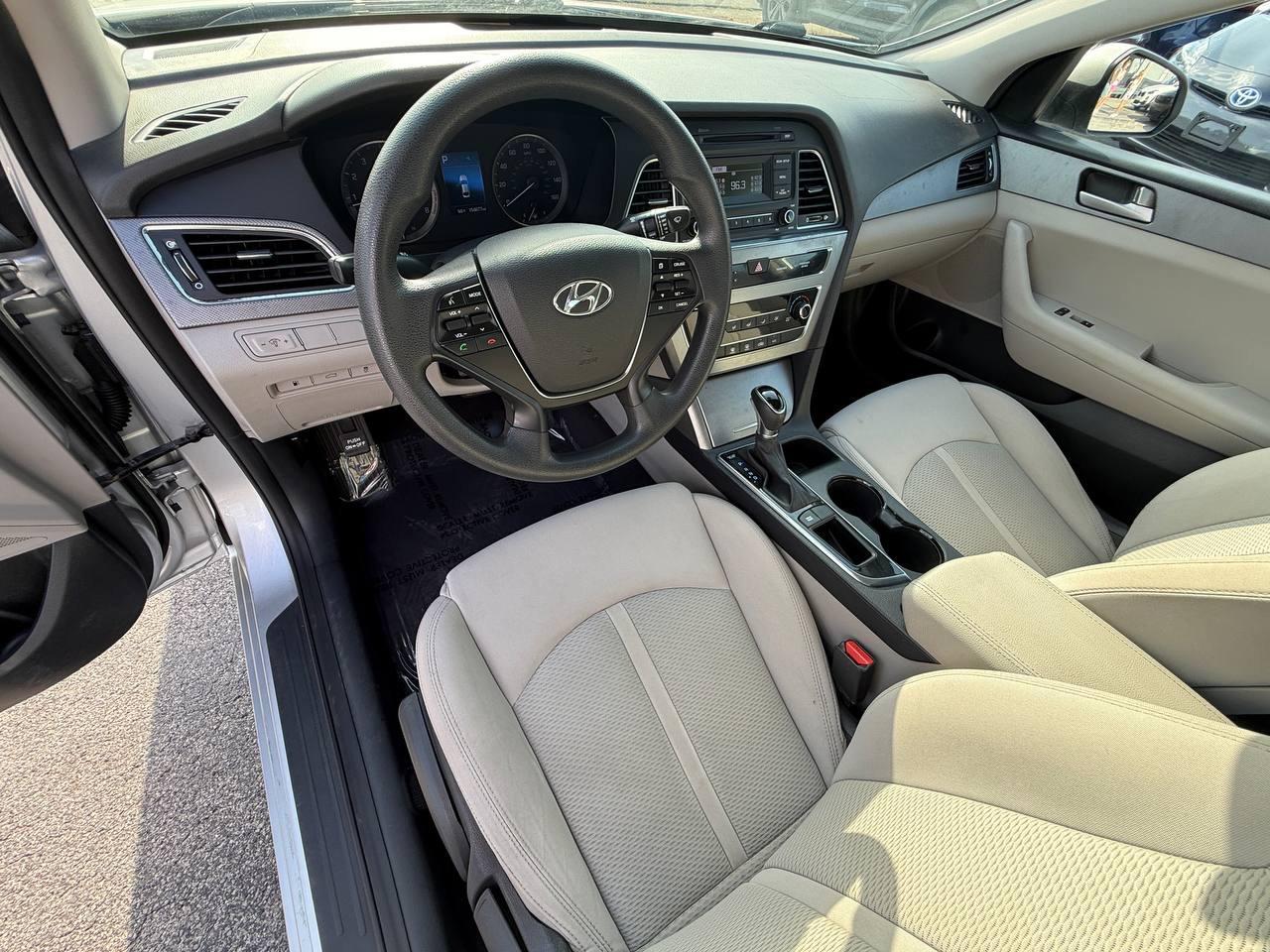 Hyundai Sonata SE 2017