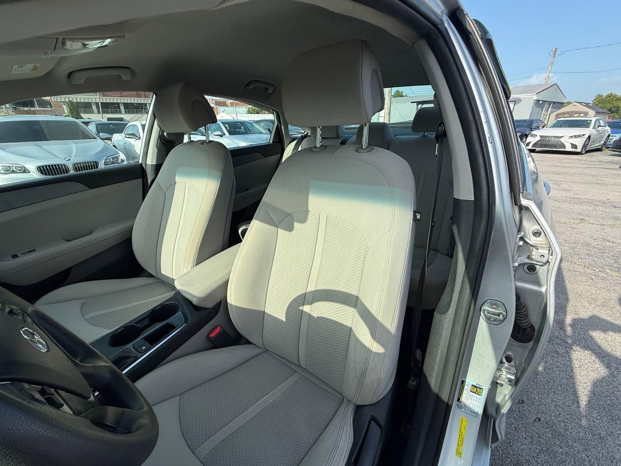 Hyundai Sonata SE 2017