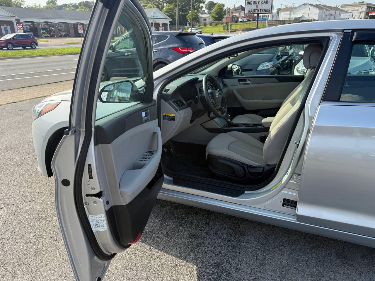 Hyundai Sonata SE 2017
