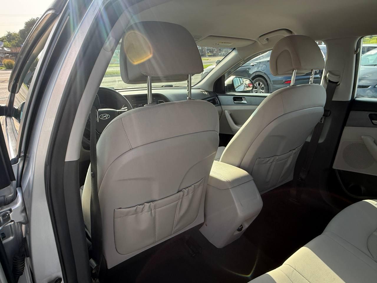 Hyundai Sonata SE 2017