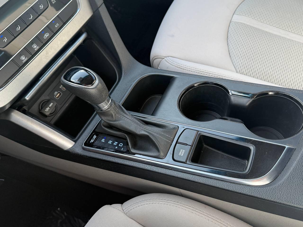 Hyundai Sonata SE 2017