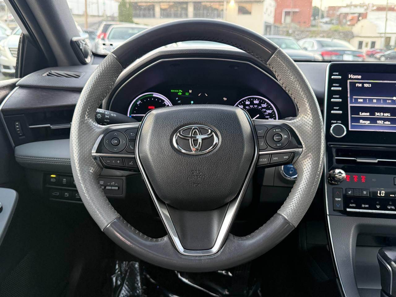 Toyota Avalon Hybrid Limited 2019