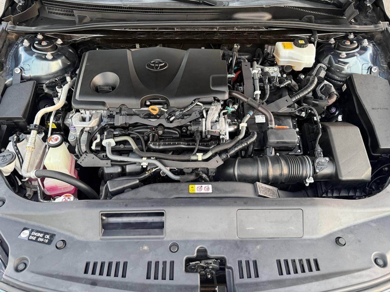Toyota Avalon Hybrid Limited 2019