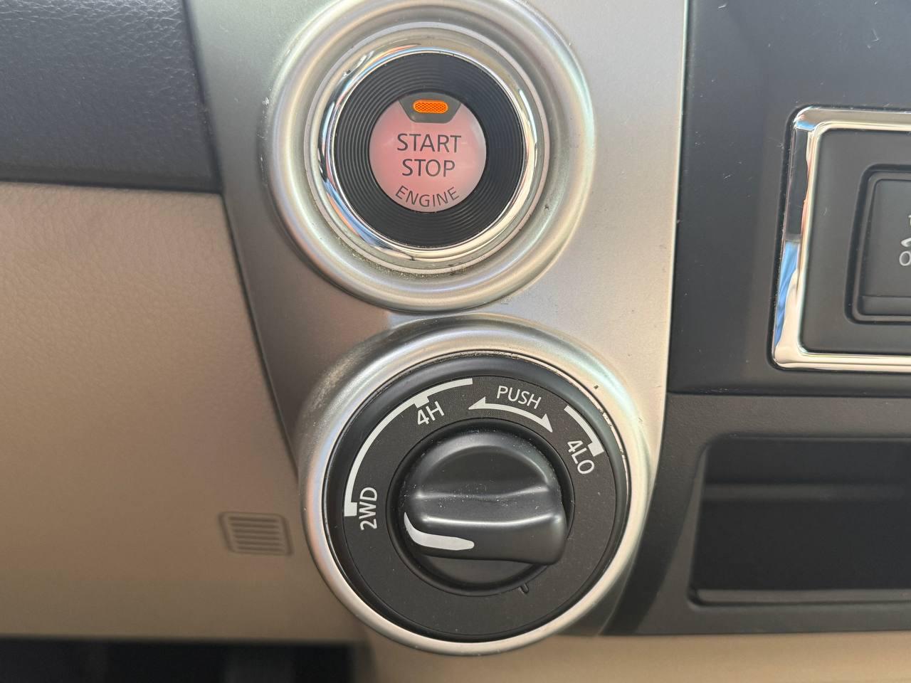 Nissan Titan 4WD Crew Cab LWB SV 2018