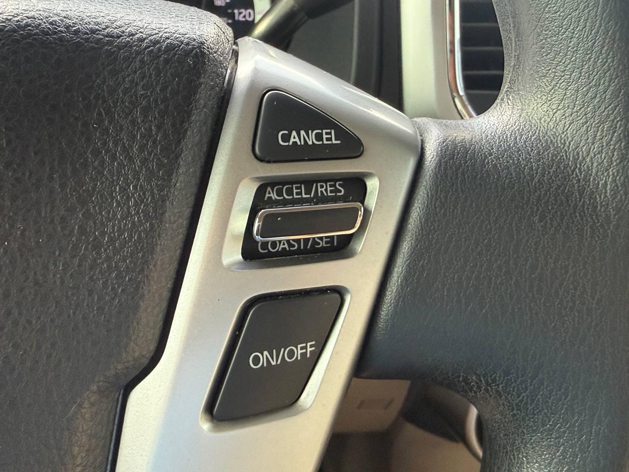 Nissan Titan 4WD Crew Cab LWB SV 2018