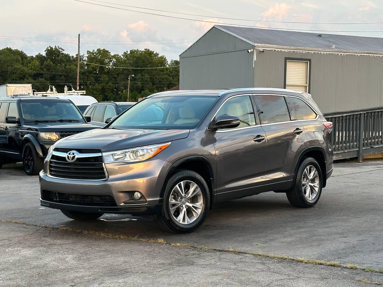 2015 Toyota Highlander XLE AWD V6