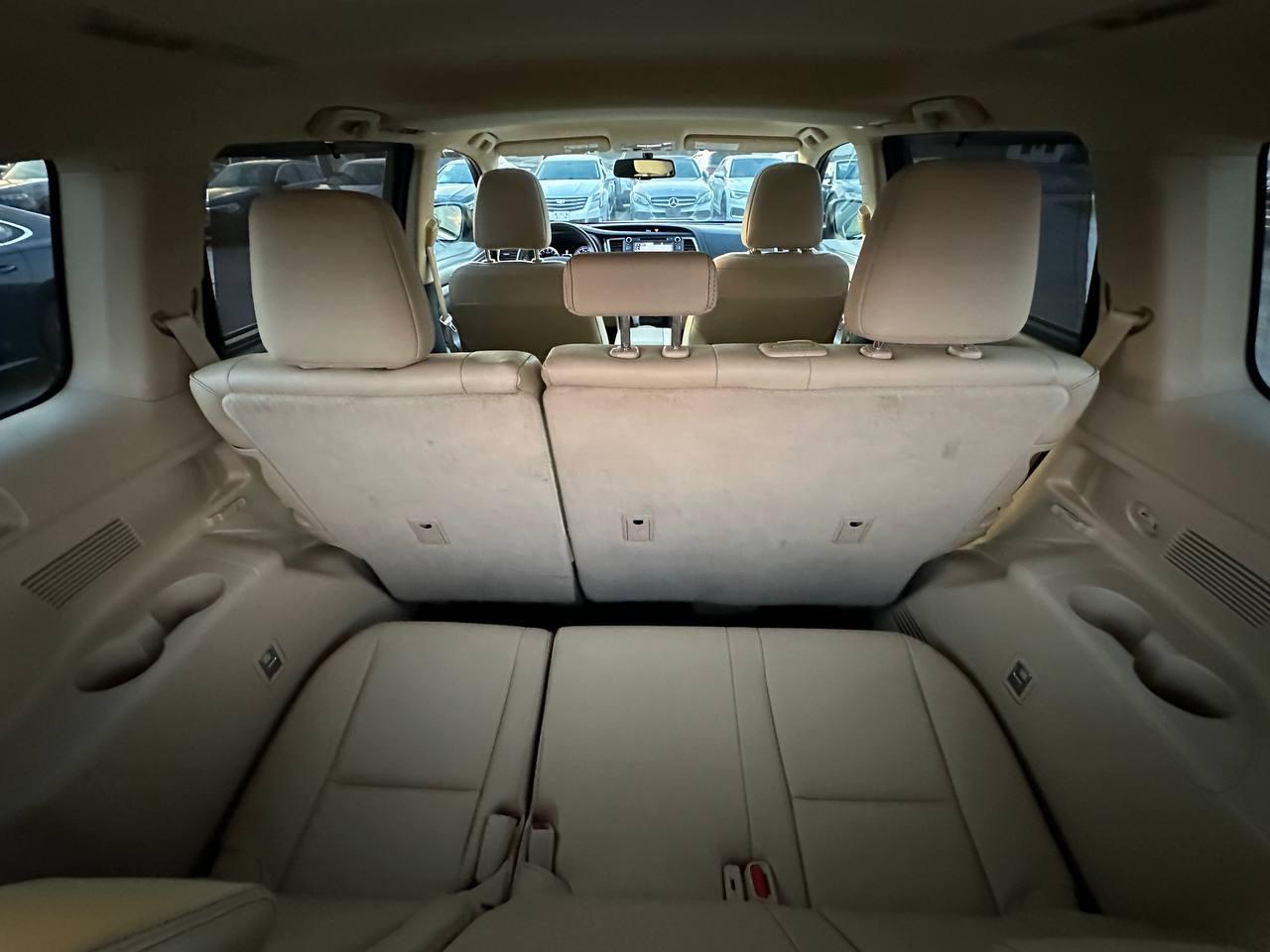 Toyota Highlander XLE AWD V6 2015