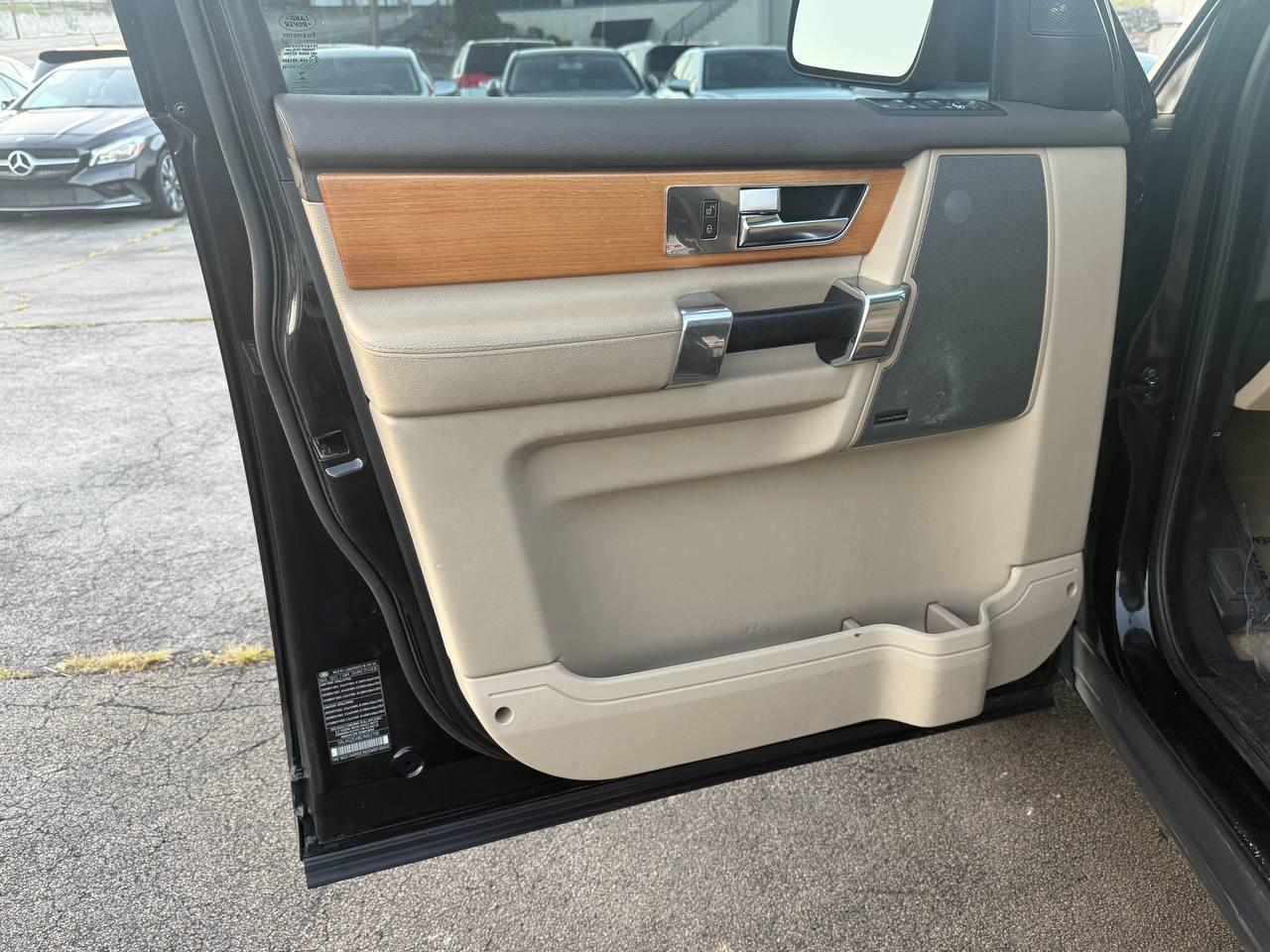 Land Rover LR4 HSE 2013