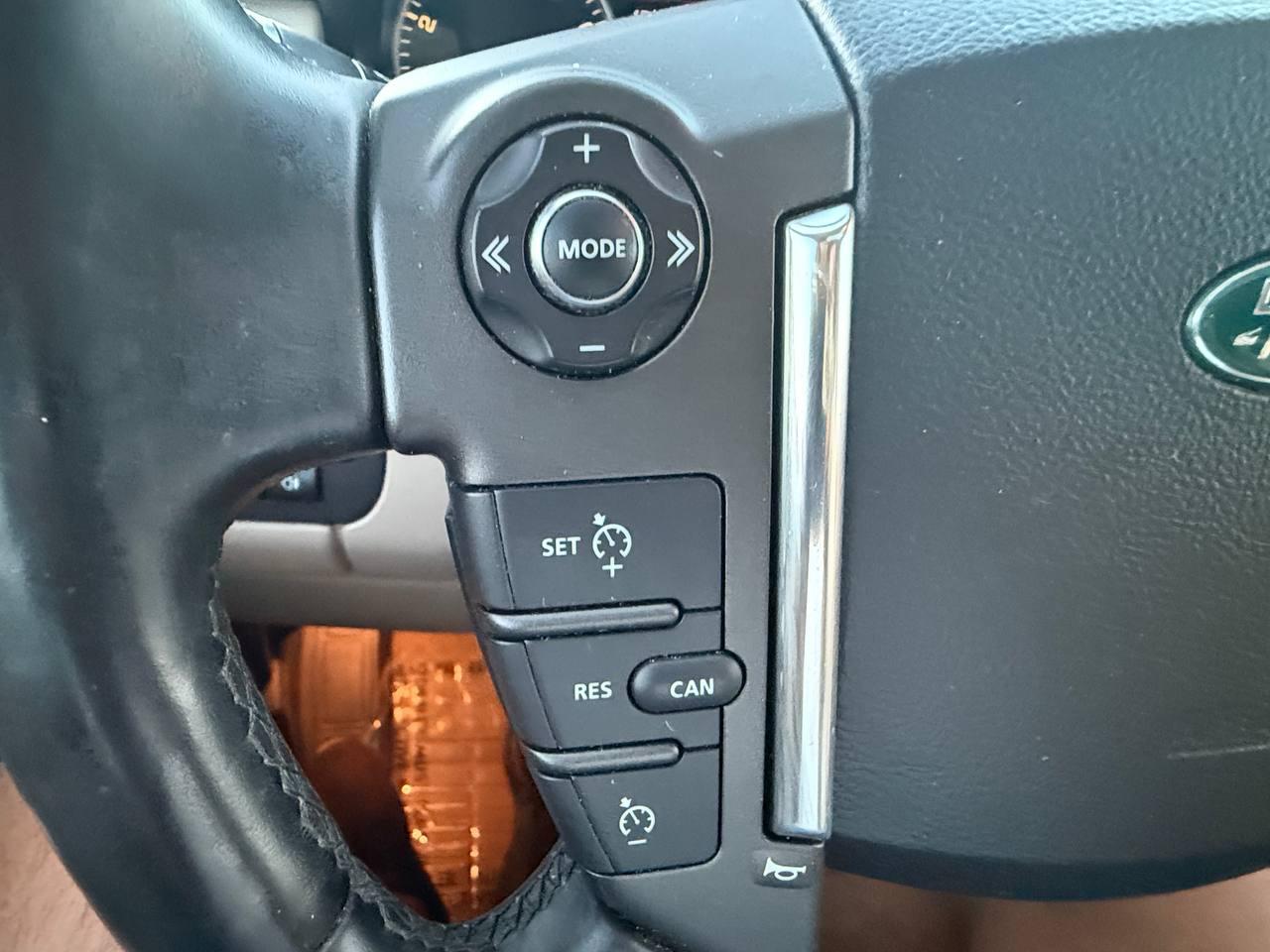 Land Rover LR4 HSE 2013