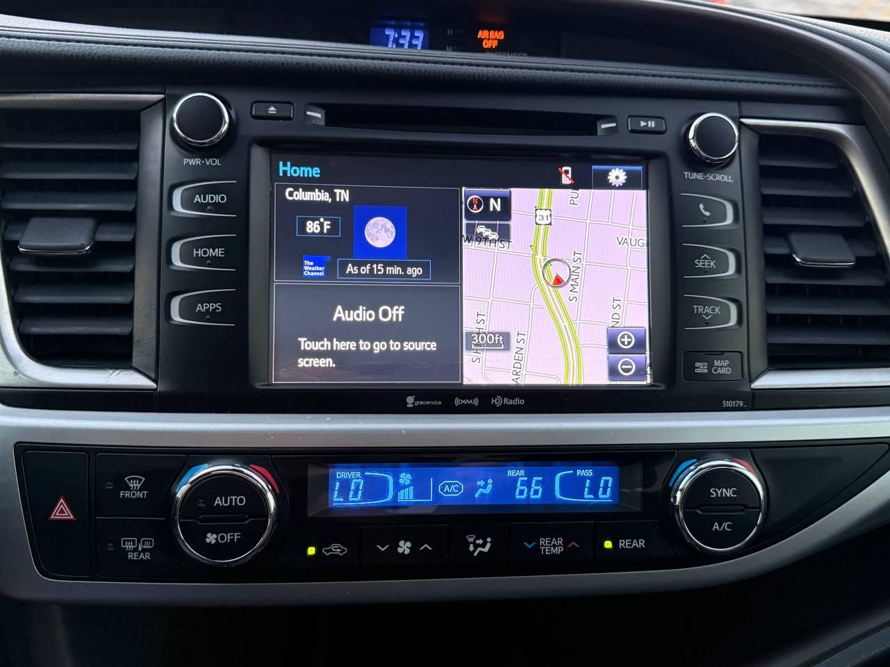 Toyota Highlander XLE AWD V6 2017