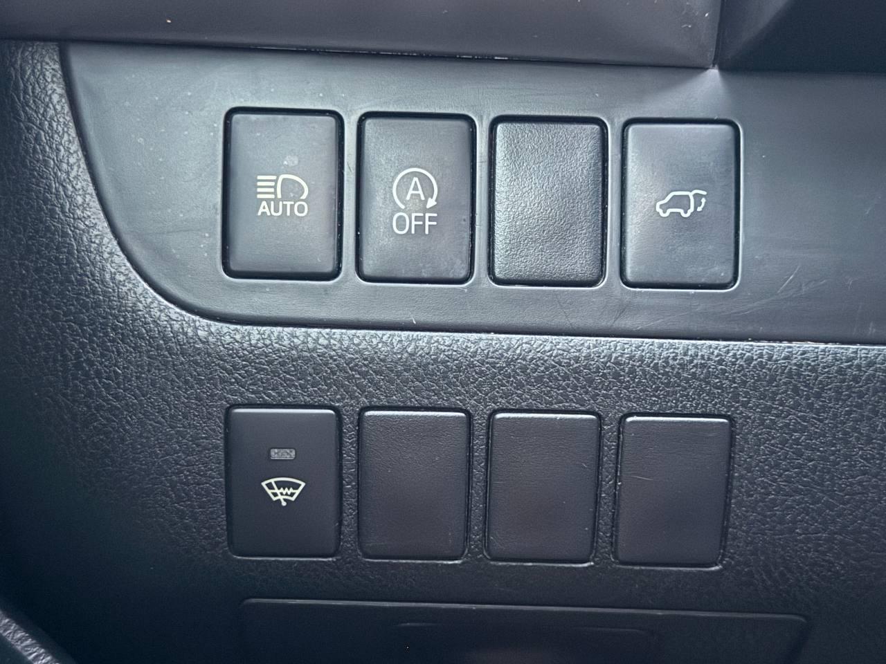 Toyota Highlander XLE AWD V6 2017