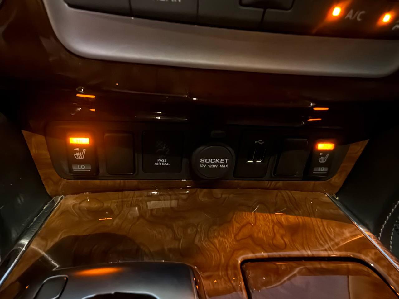Infiniti QX80 LUXE 2019
