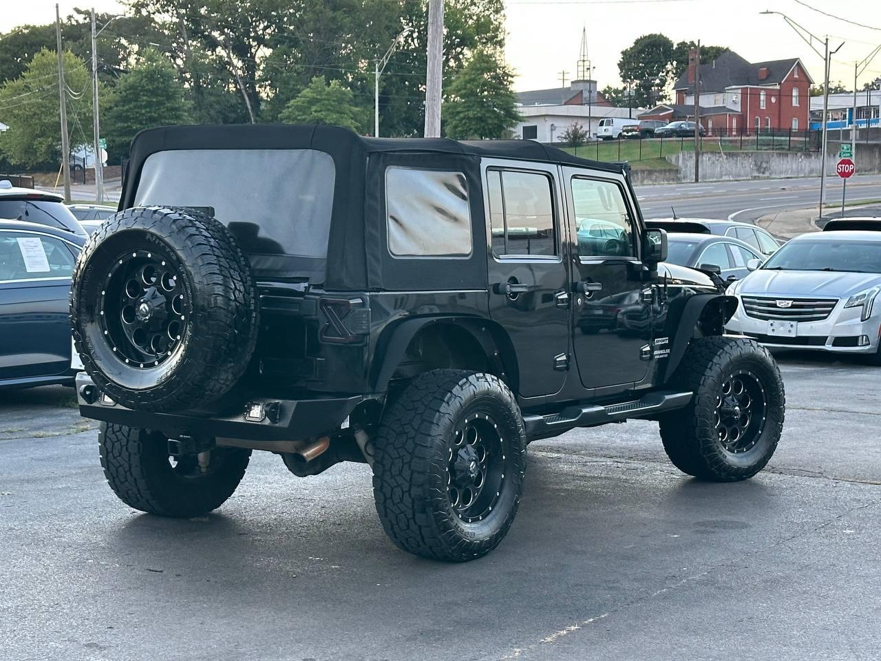 Jeep Wrangler Unlimited Sport 4WD 2013
