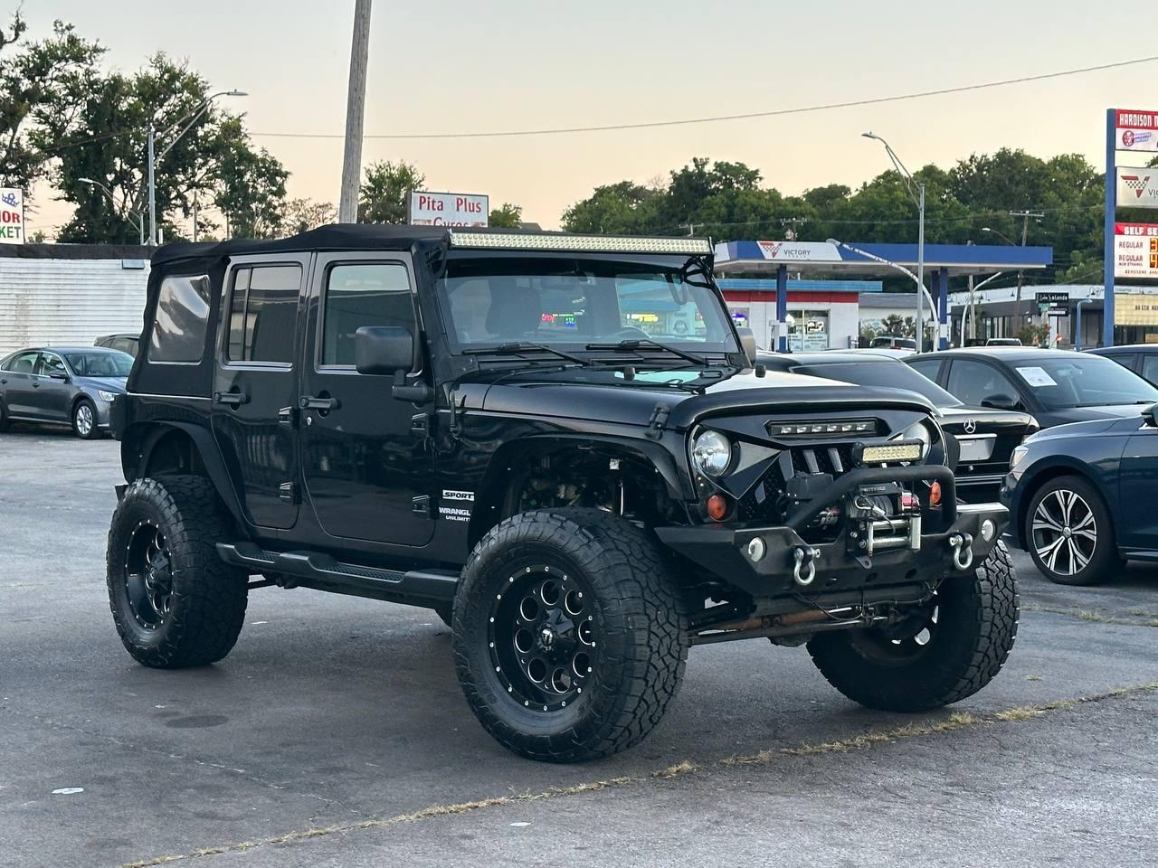 Jeep Wrangler Unlimited Sport 4WD 2013