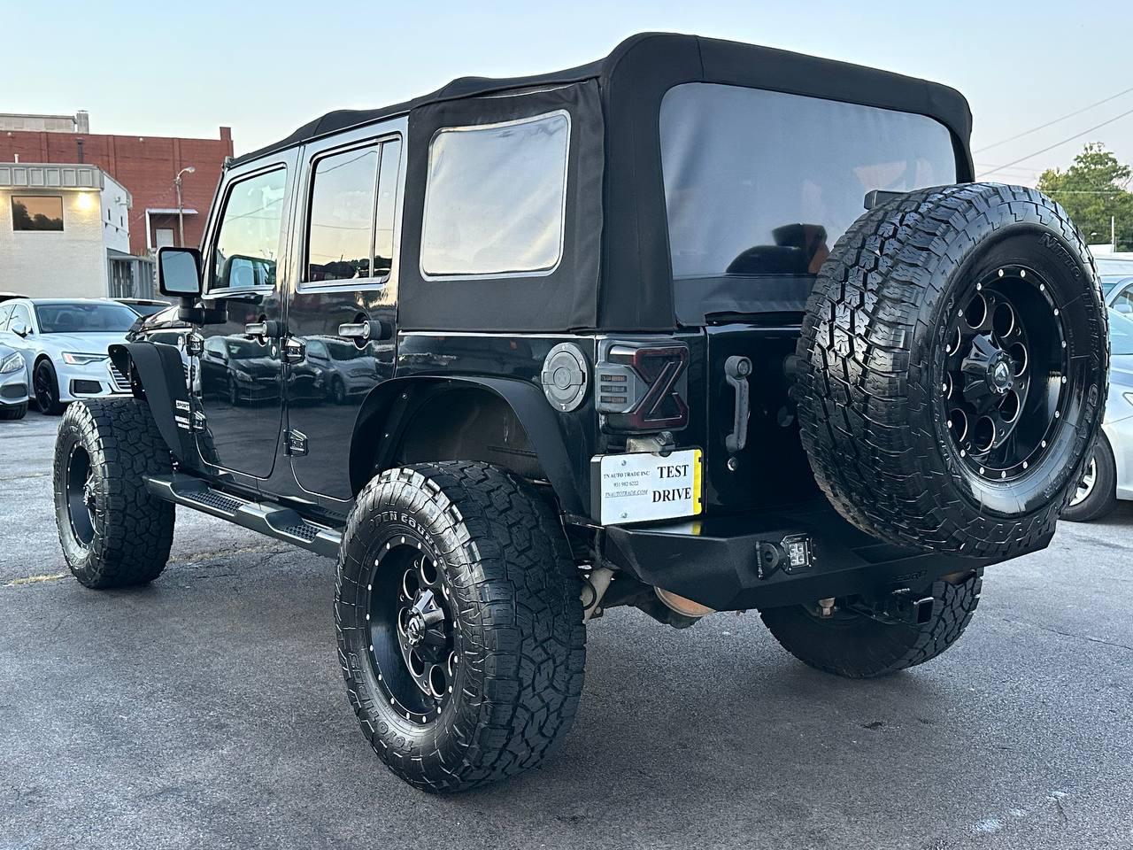 Jeep Wrangler Unlimited Sport 4WD 2013