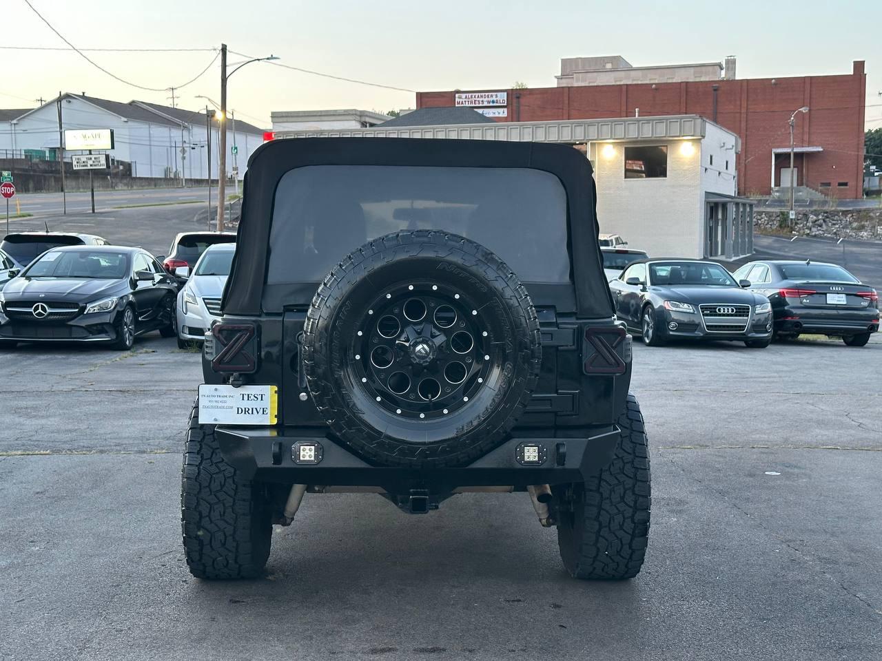 Jeep Wrangler Unlimited Sport 4WD 2013