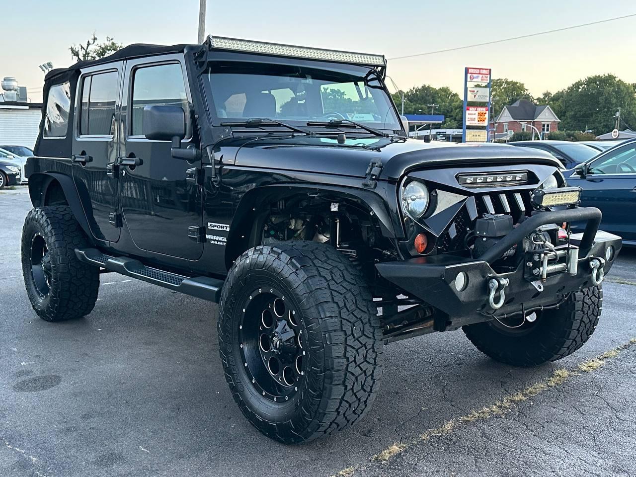 Jeep Wrangler Unlimited Sport 4WD 2013