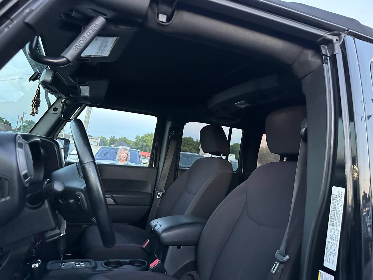 Jeep Wrangler Unlimited Sport 4WD 2013
