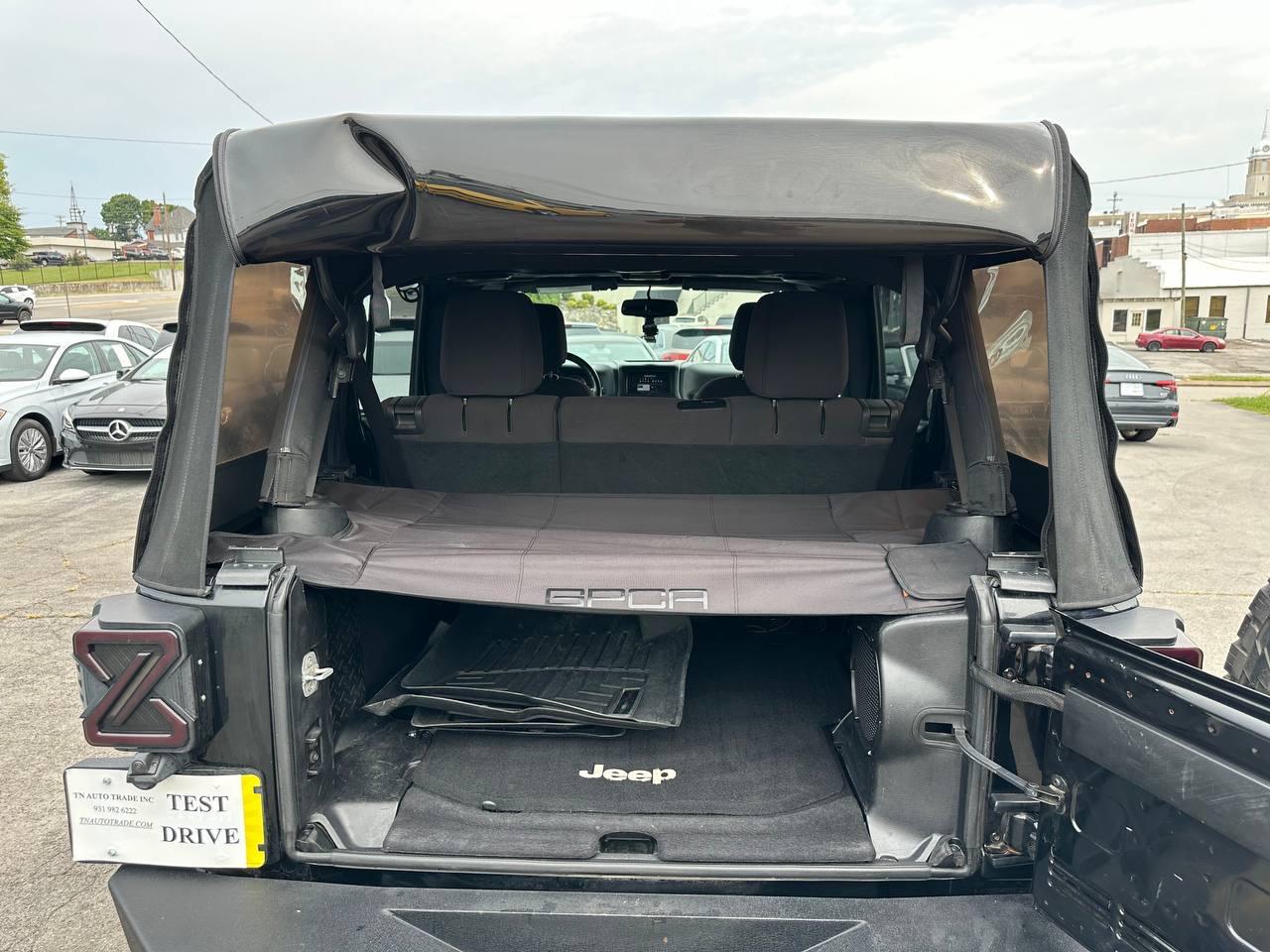 Jeep Wrangler Unlimited Sport 4WD 2013