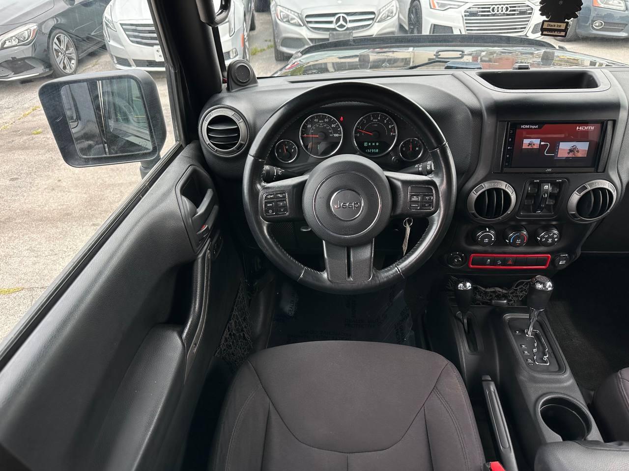 Jeep Wrangler Unlimited Sport 4WD 2013