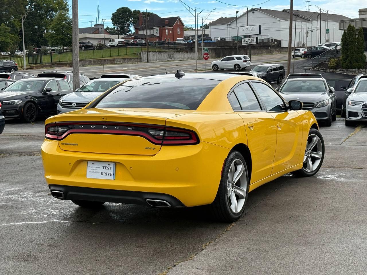 Dodge Charger SXT Plus 2018