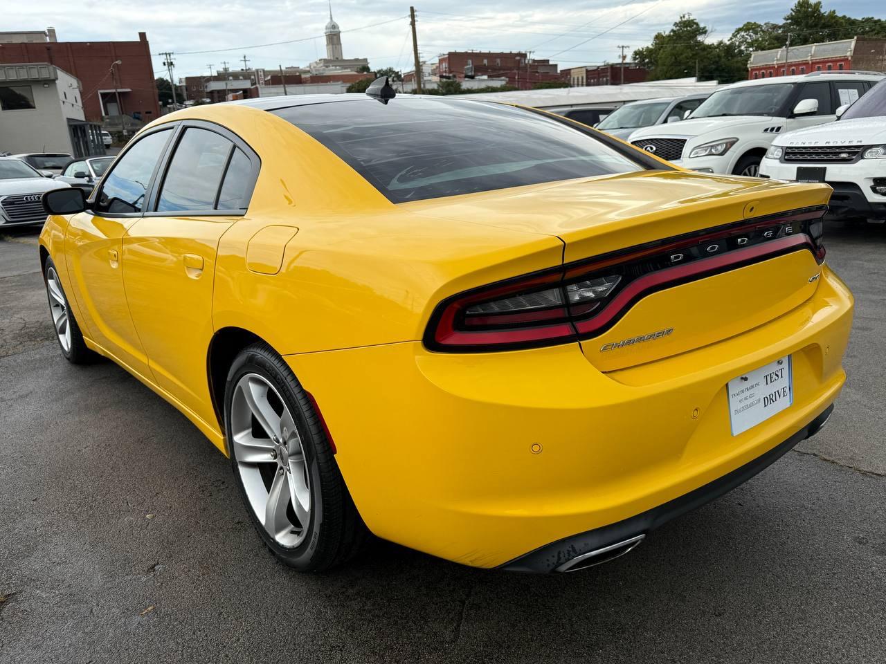 Dodge Charger SXT Plus 2018