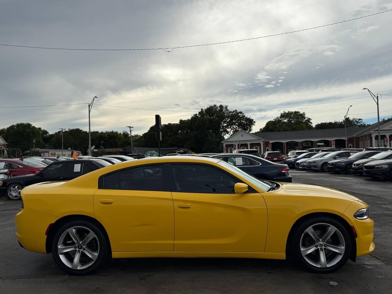 Dodge Charger SXT Plus 2018