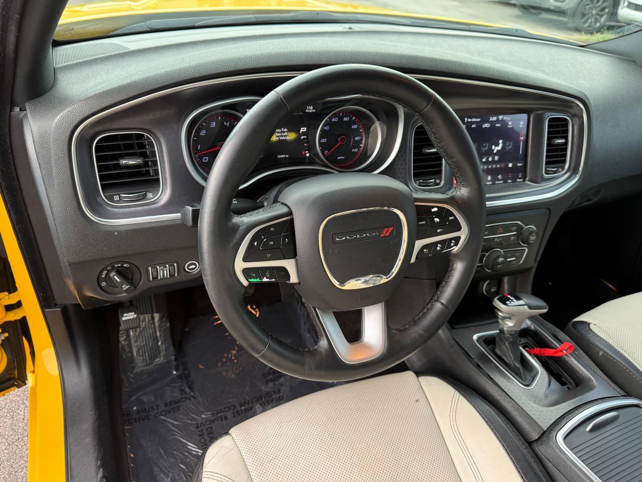 Dodge Charger SXT Plus 2018