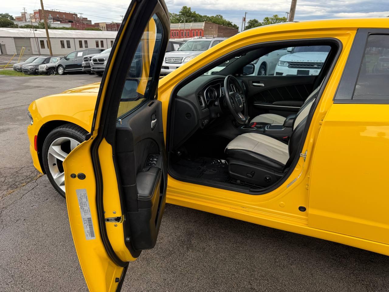 Dodge Charger SXT Plus 2018