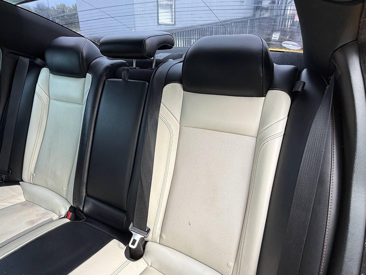 Dodge Charger SXT Plus 2018
