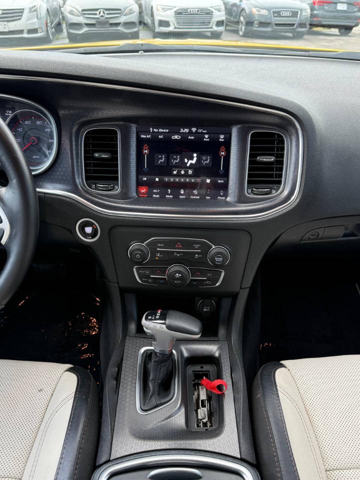 Dodge Charger SXT Plus 2018