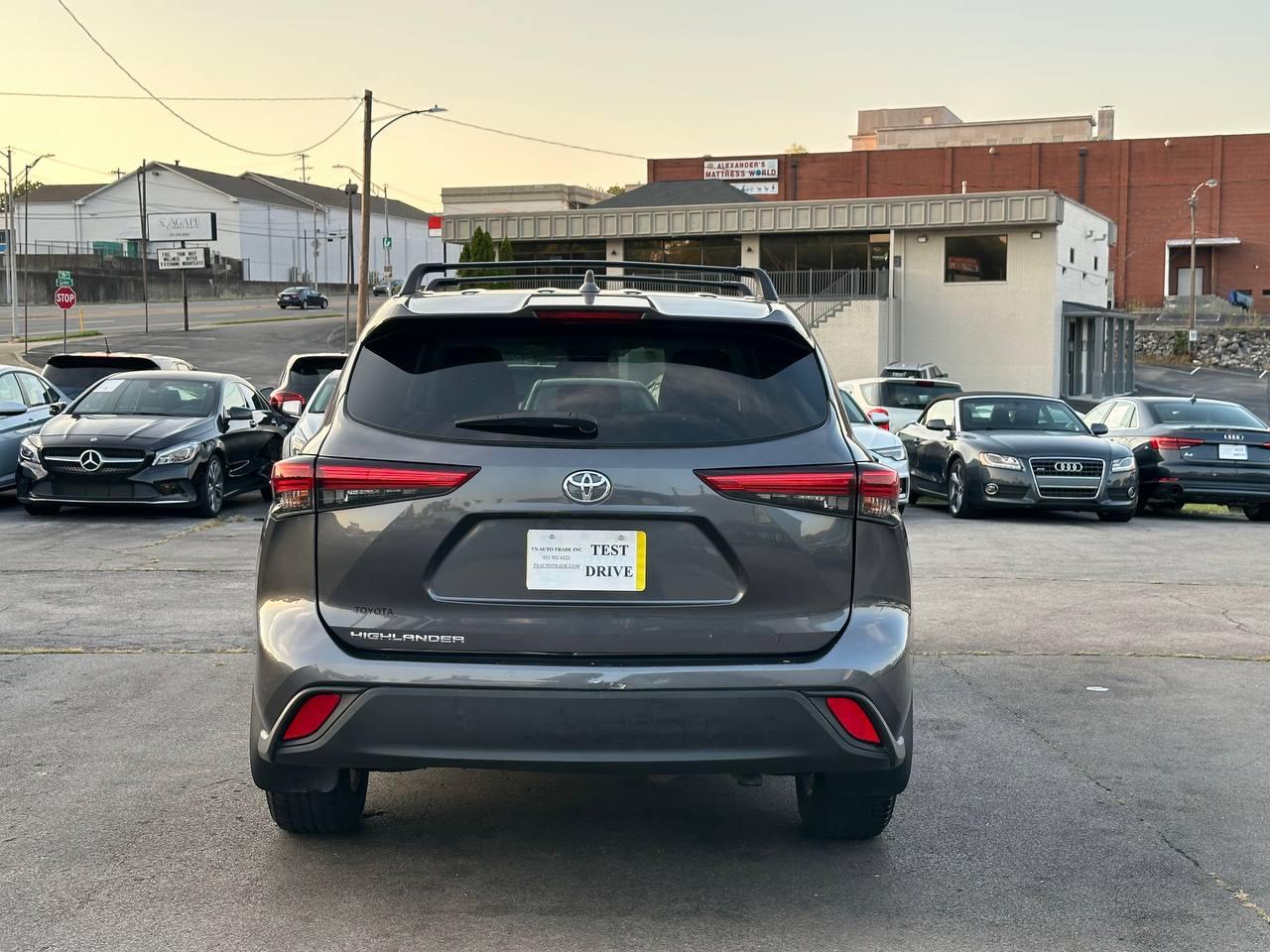 Toyota Highlander L AWD V6 2020