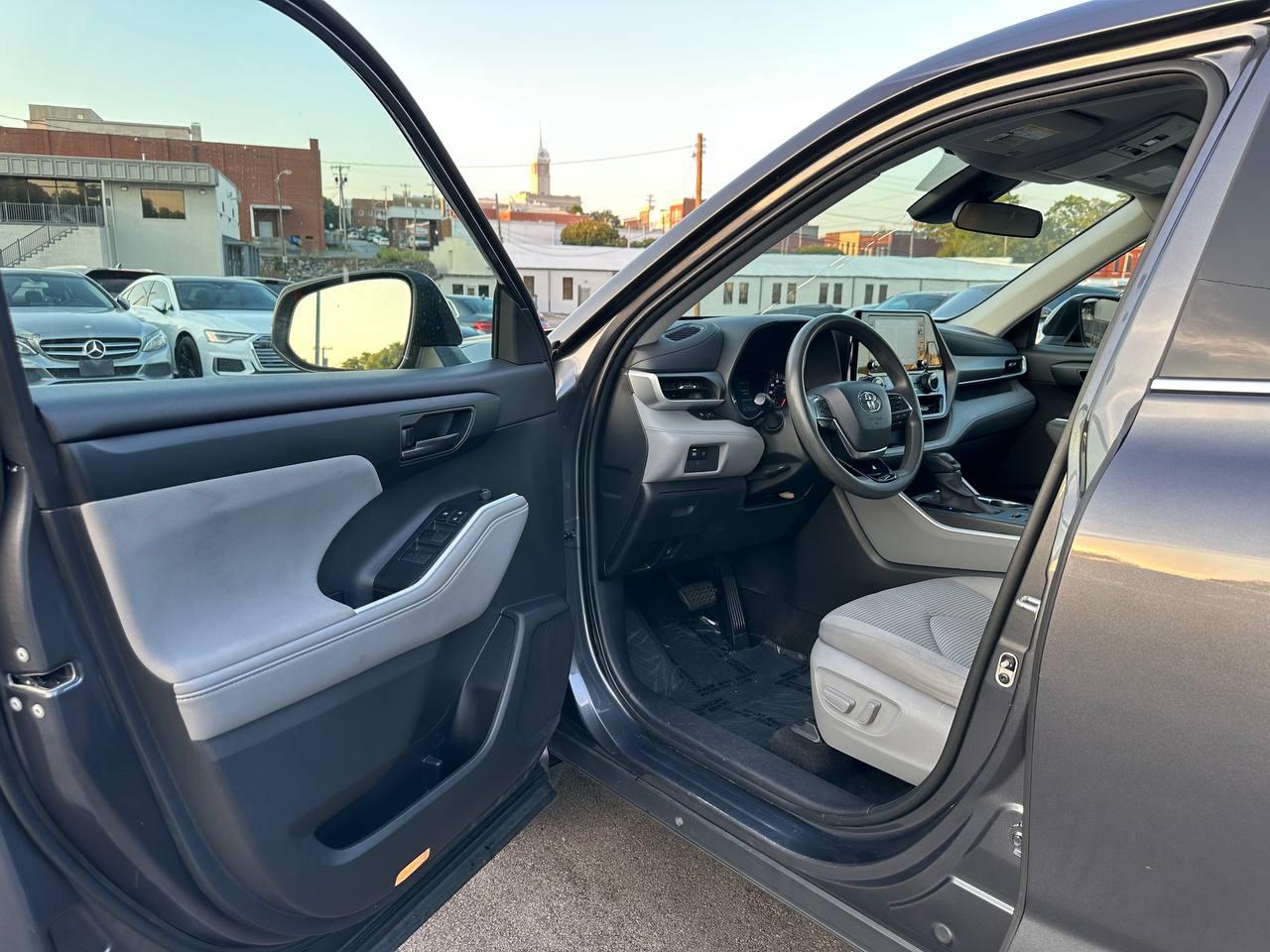 Toyota Highlander L AWD V6 2020