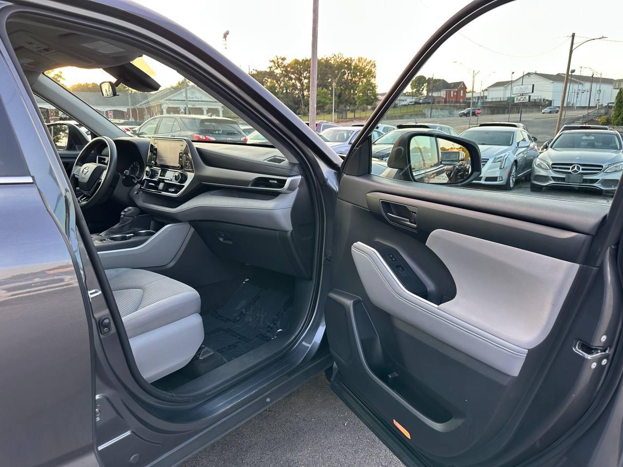 Toyota Highlander L AWD V6 2020