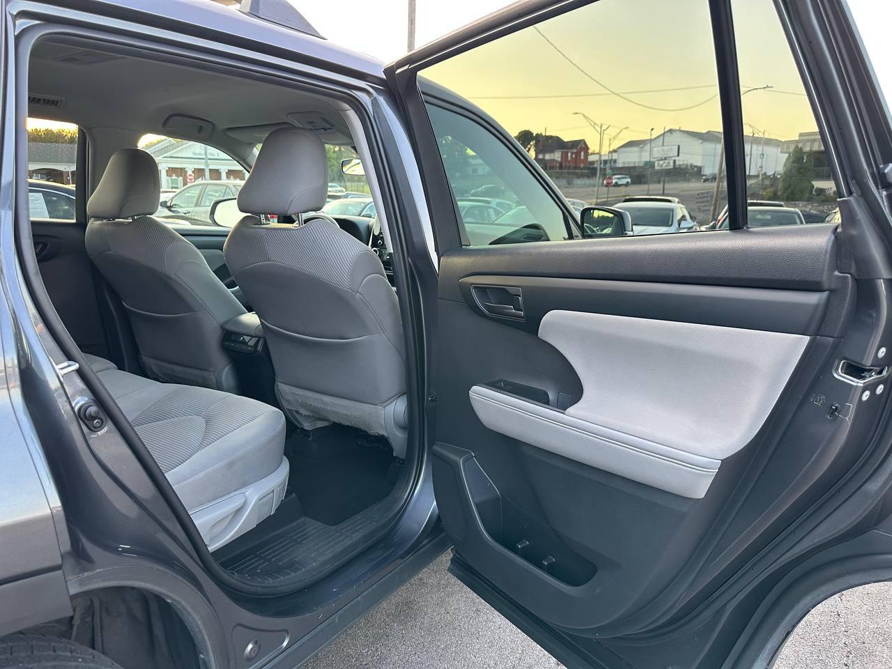 Toyota Highlander L AWD V6 2020